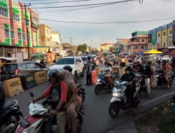 Mulai Padat, Dishub dan Satpol PP Urai Kemacetan