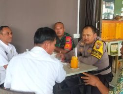 Sertu Supriyadi Bersama Bhabinkamtibmas dan Ketua Forum RT RW Bahas Keamanan Lingkungan