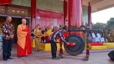 Serda M Chaniago Hadiri Peresmian Pagoda Sata Sahasra Buddha Oleh Dirjen Binmas Agama Buddha Kemenag RI