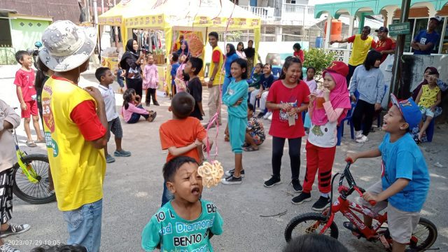 Kegiatan Bazar rakyat di Halaman Masjid Al Muhajirin, Sabtu (29/07/2023)