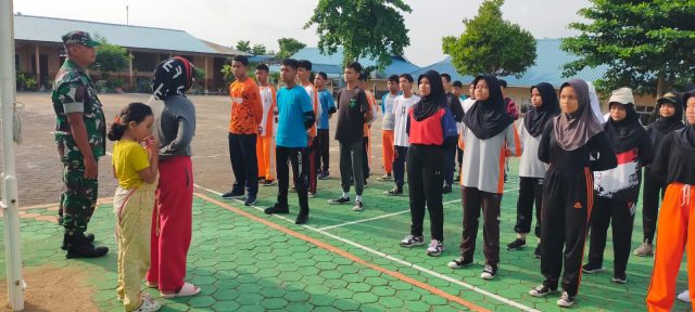 Komsos Babinsa Kelurahan Batu IX di SMPN 7 Tanjungpinang