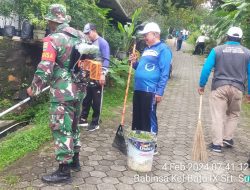 Ciptakan Lingkungan Bersih, Sertu Supriyadi Bersama Warga Lakukan Goro