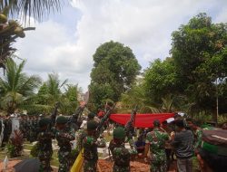 Upacara Pemakaman Militer Anggota Yonif 136/TS Di Tanjungpinang