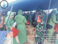 Serda Irwan Tarigan Monitoring Bazar Murah TNI