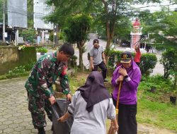 Wujudkan Lingkungan Bersih, Babinsa Bukit Cermin Lakukan Goro Bersama