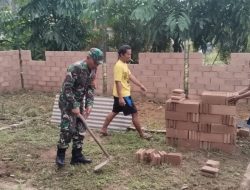 Babinsa Tanjungpinang Timur Lakukan Gotong Royong Bersama