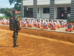 Sertu Supriyadi Berikan Pembinaan Bagi Siswa Baru SMPN 17 Tanjungpinang