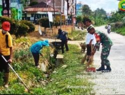 Babinsa Melayu Kota Piring Lakukan Gotong Royong Bersama