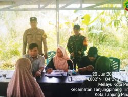 Babinsa MKP Monitoring Penyaluran Bantuan Cadangan Beras