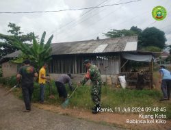 Koramil 02 Bintim Serda Juju Ajak Warga Gotong Royong