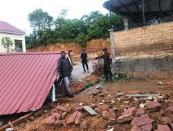 Dampak Angin Kencang, Atap Rumah Warga Sei Lekop Melayang